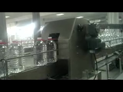 Automatic handle applicator